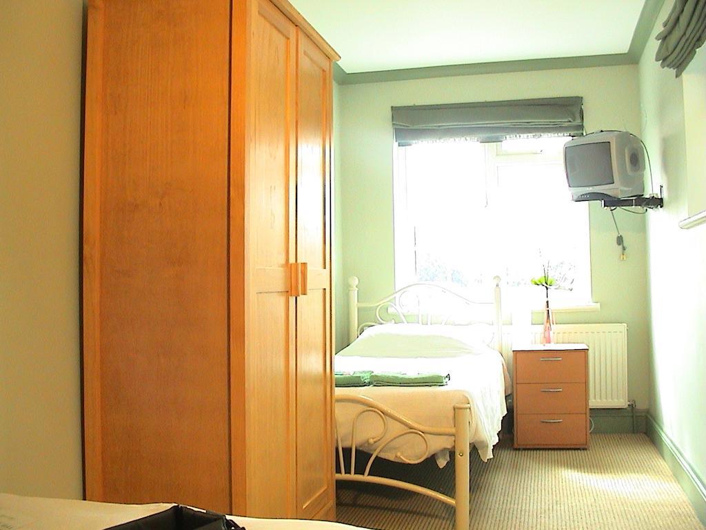 סלאו Furnival Lodge חדר תמונה